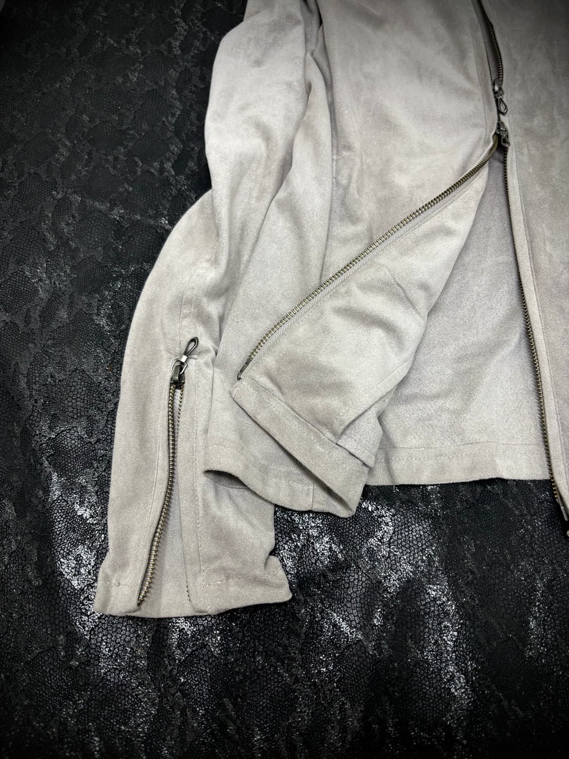 “FUGA” Minimal Design 2-Way Jacket 상품이미지2