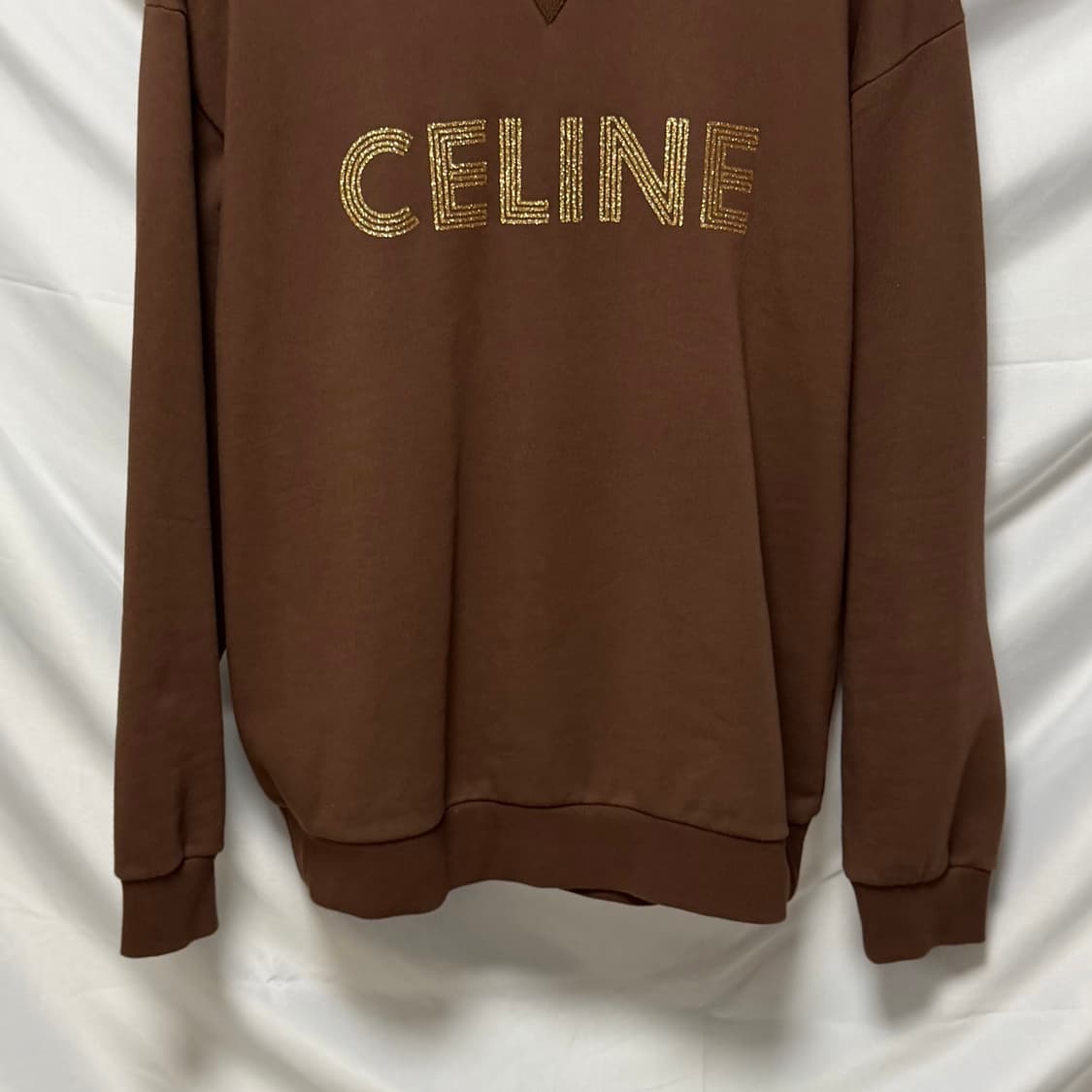 [S+급/L] 셀린느 글리터 로고 맨투맨 브라운 상품이미지3