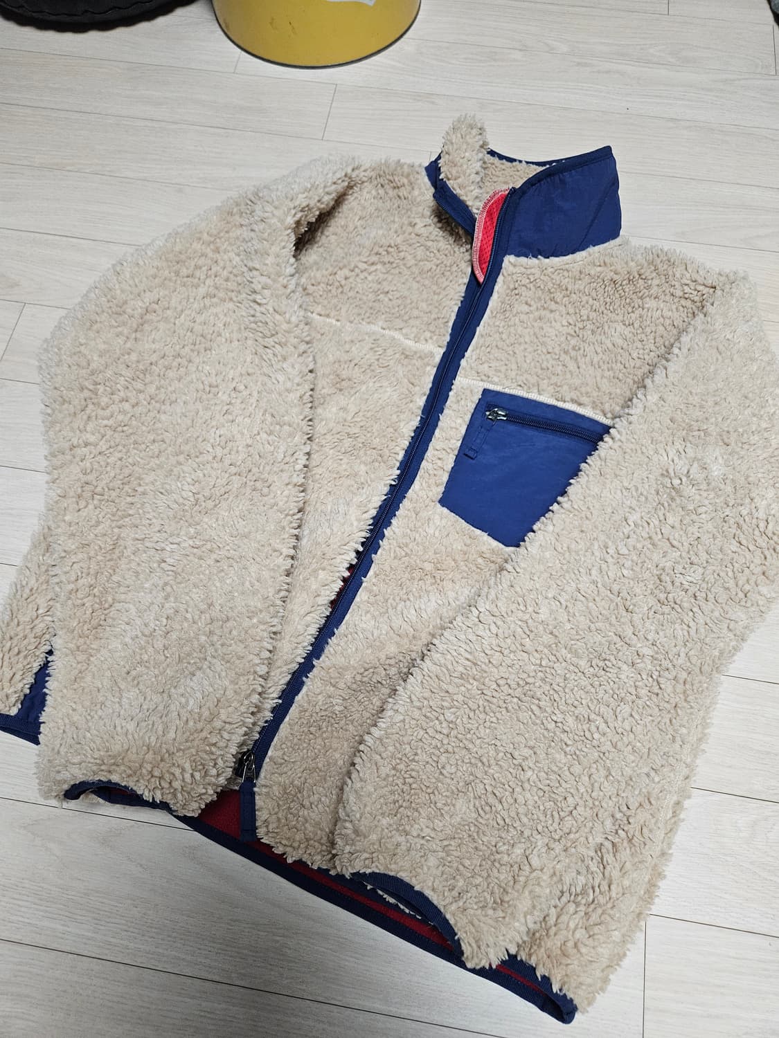 아웃스탠딩 신상 후리스 L사이즈 상품이미지1