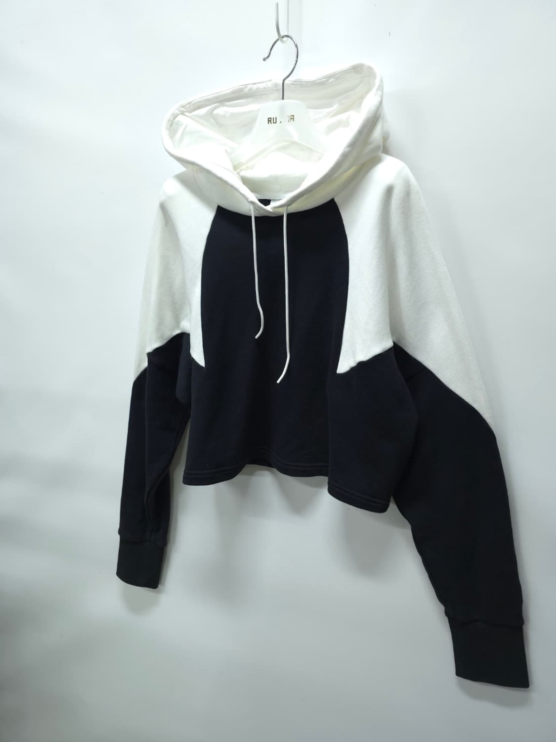 아디다스 크롭 오버핏 후드 ( 여성 55~66 ) 상품이미지2