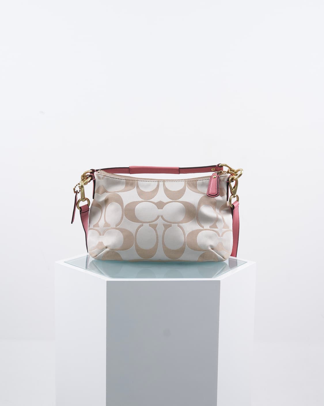 Coach 시그니처 크리스틴 체인 숄더백 상품이미지3