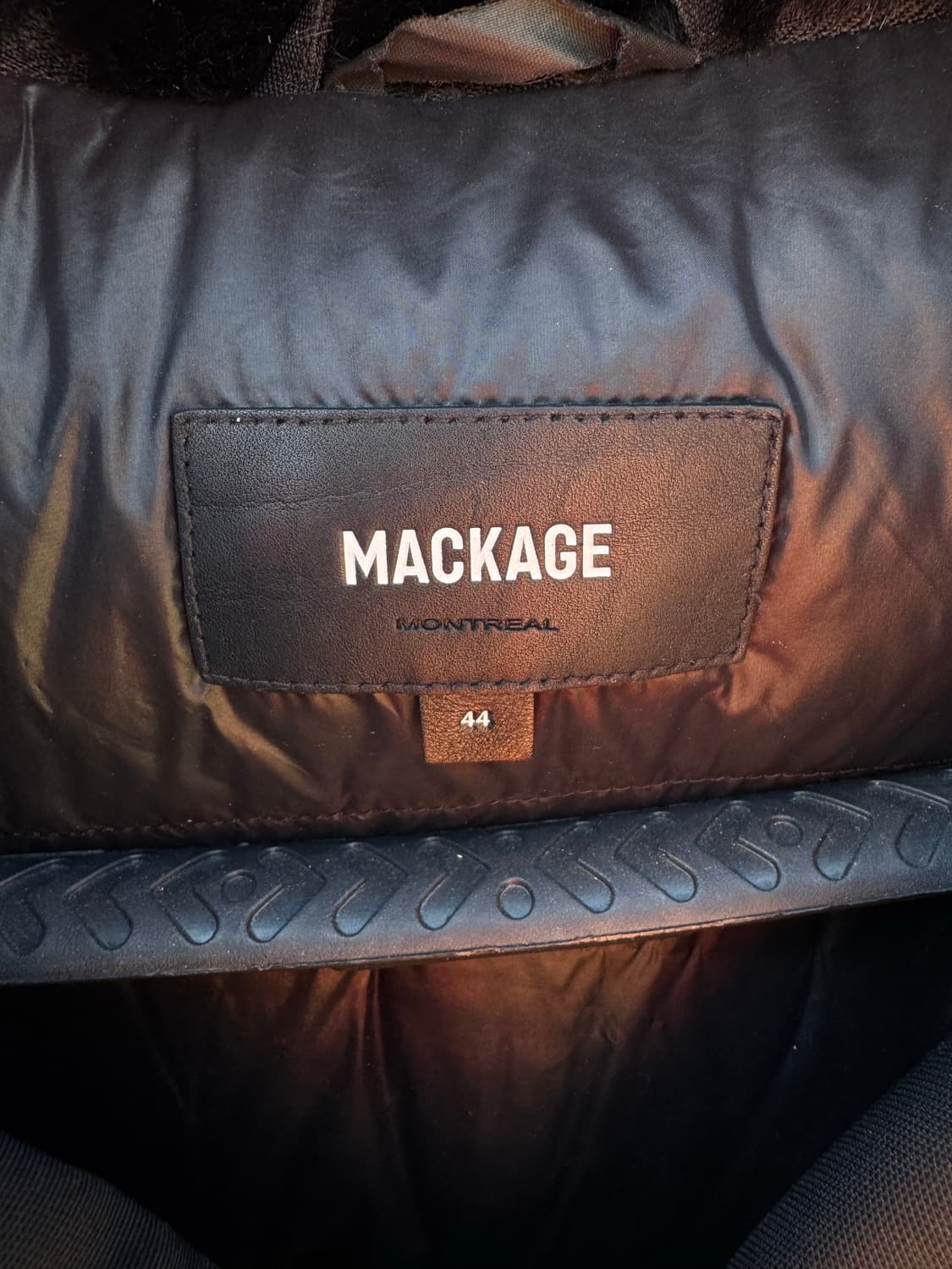 (급처)22-23FW맥케이지 딕슨 블랙 퍼 44 MACKAGE DIXON 상품이미지5