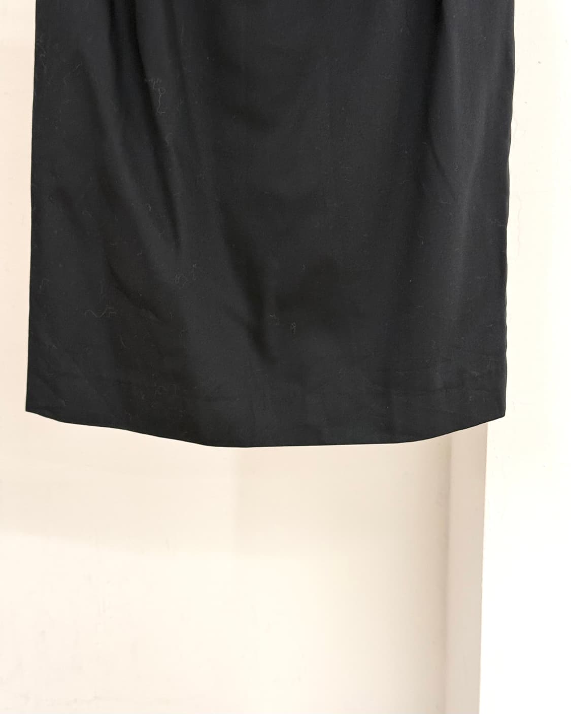 크리스찬 디올 블랙 핀턱 미디 스커트 상품이미지6