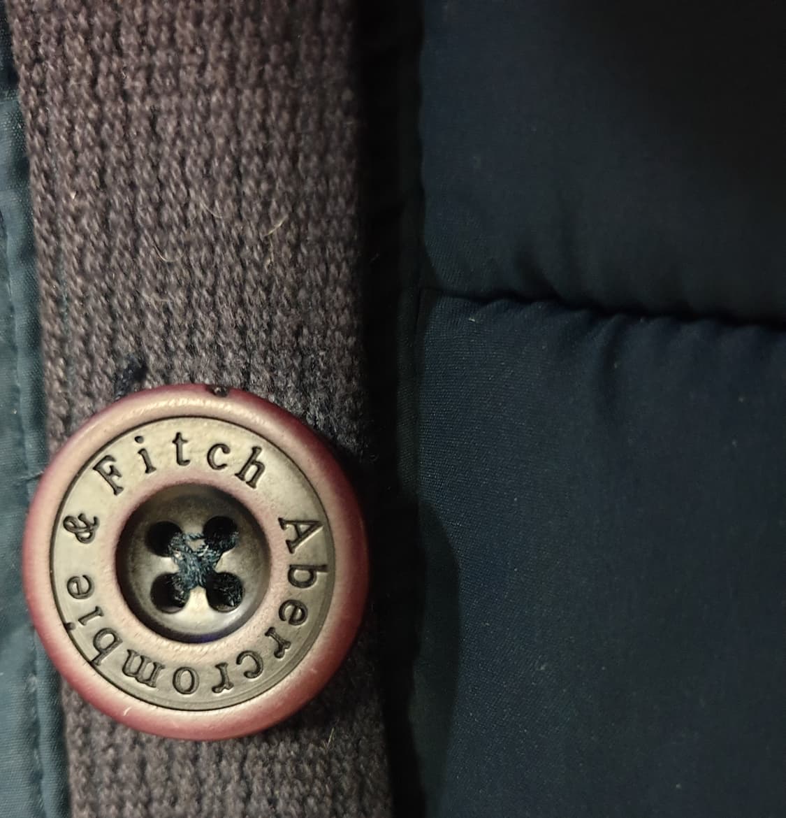 아베크롬비 니트배색 기모 경량패딩 조끼 네이비 (M) 상품이미지3