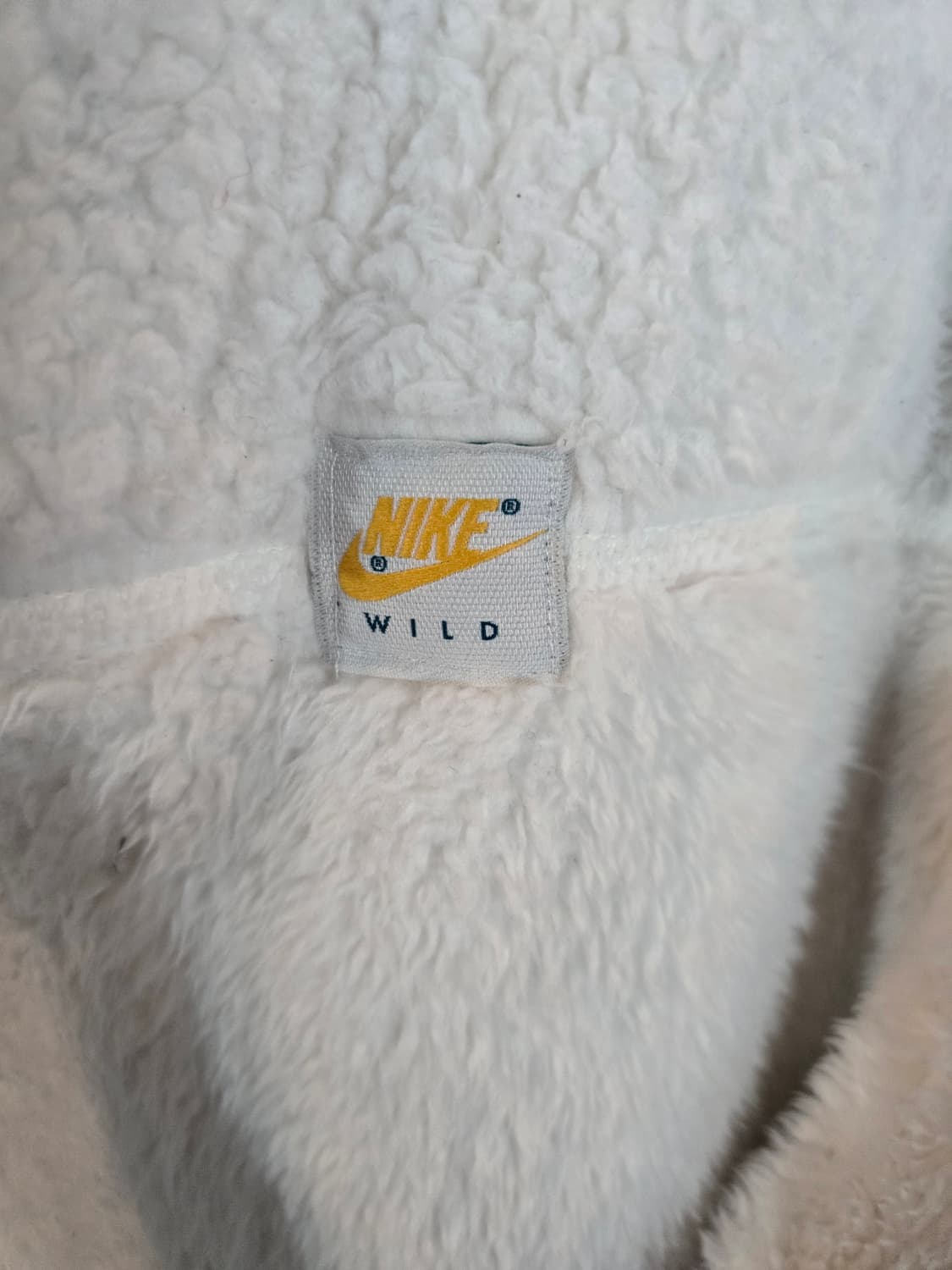 나이키 WILD 뽀글이 플리스 화이트 상품이미지1