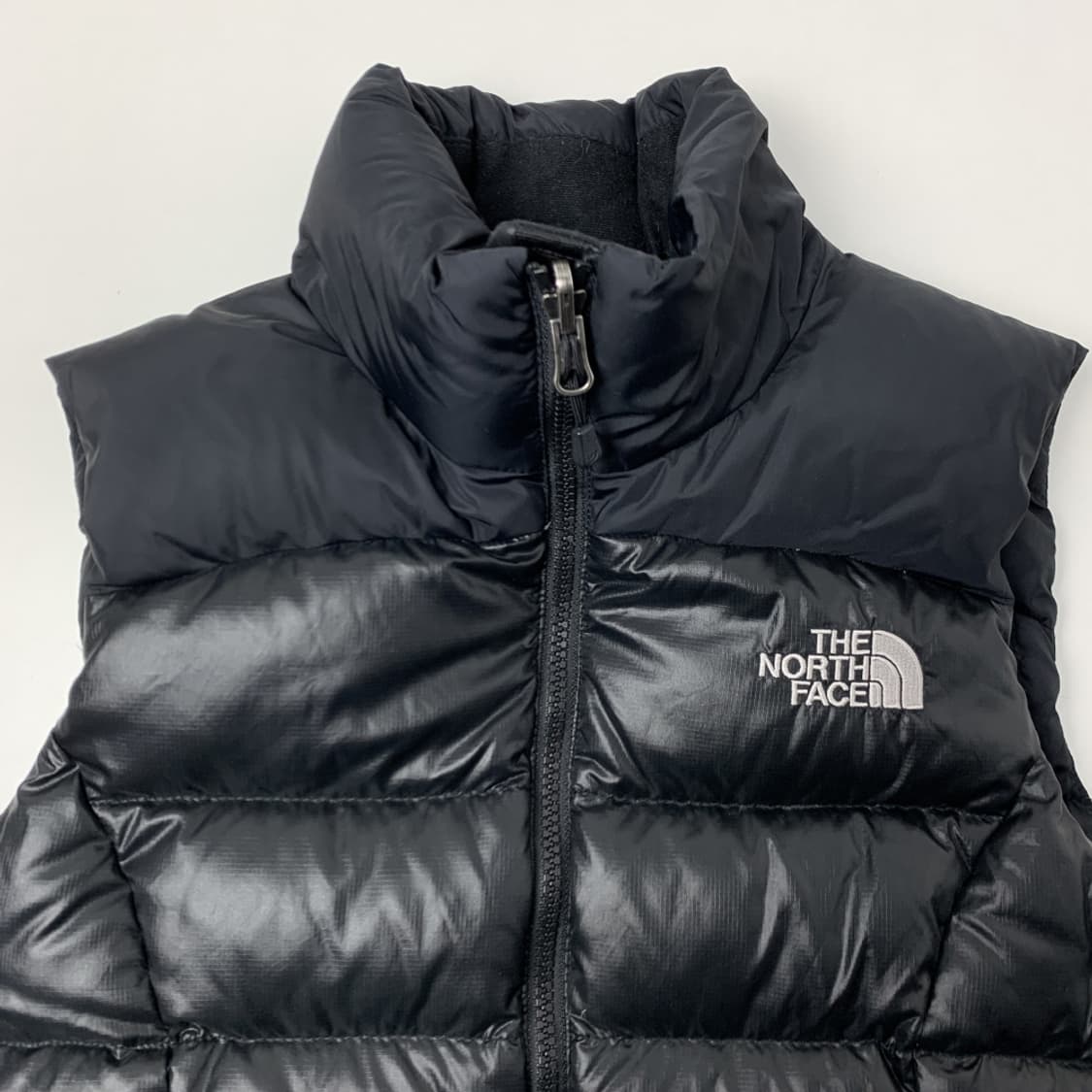 [S/정품] 노스페이스 700 여성 블랙 눕시 패딩조끼 상품이미지2