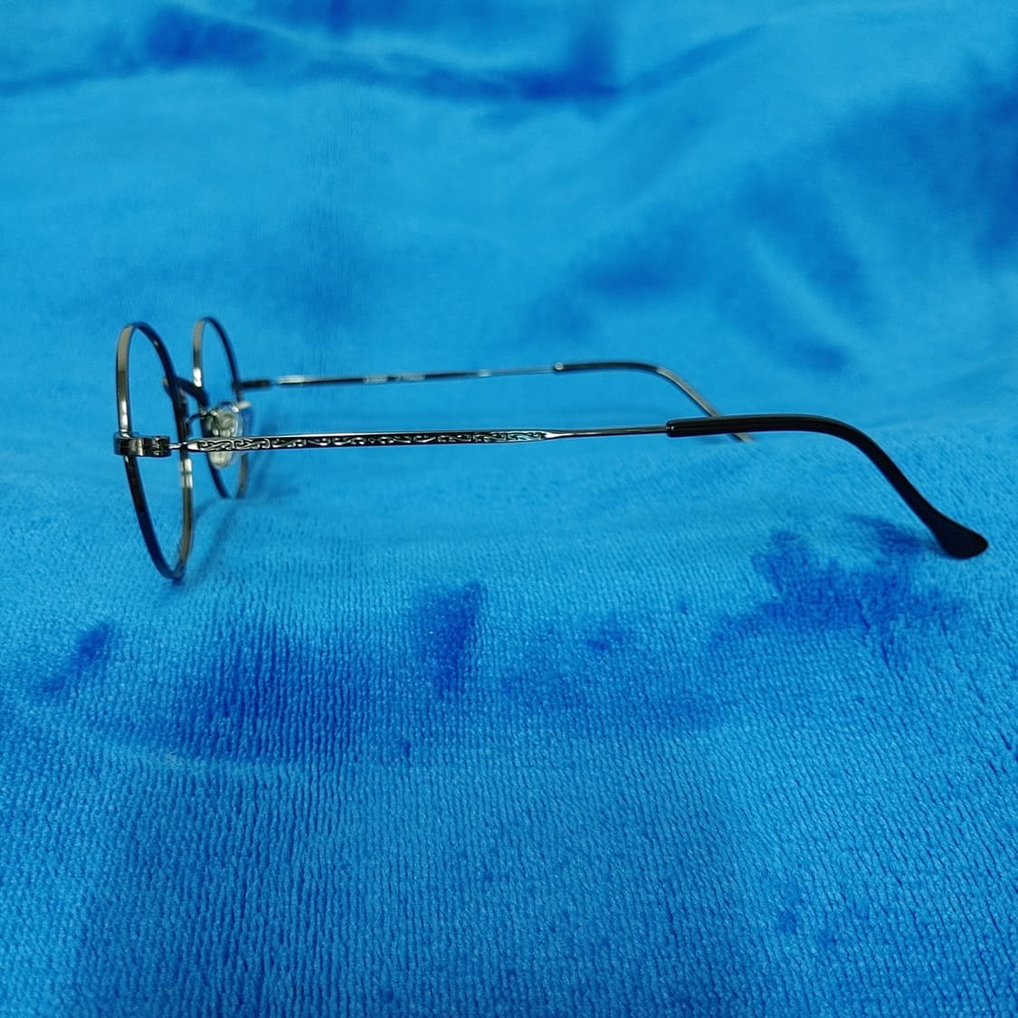 라운드 베타 티타늄 안경테 상품이미지4