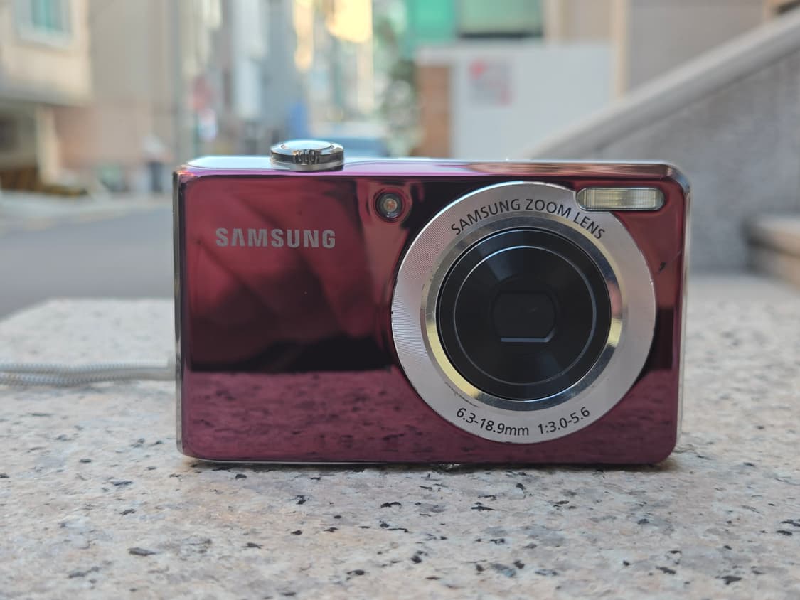 삼성디카 VLUU PL100 듀얼화면 디카 상품이미지1