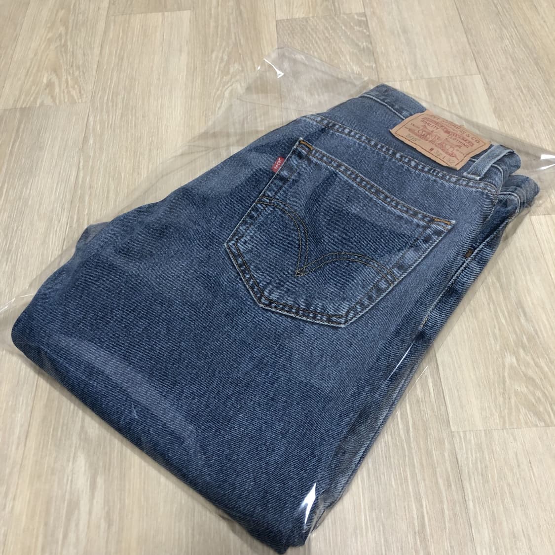 (31) 00's 리바이스 Levi's 505 레귤러핏 연청 워시드 데님 상품이미지10