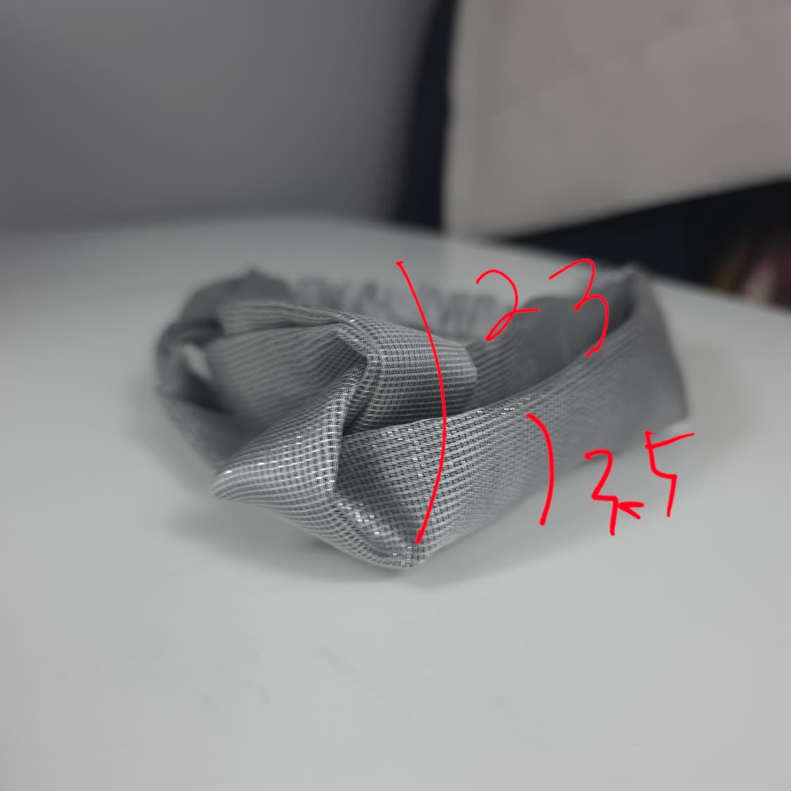 [새상품] 헤어반다나 글리터 머리띠 그레이 패션 데일리룩 상품이미지7