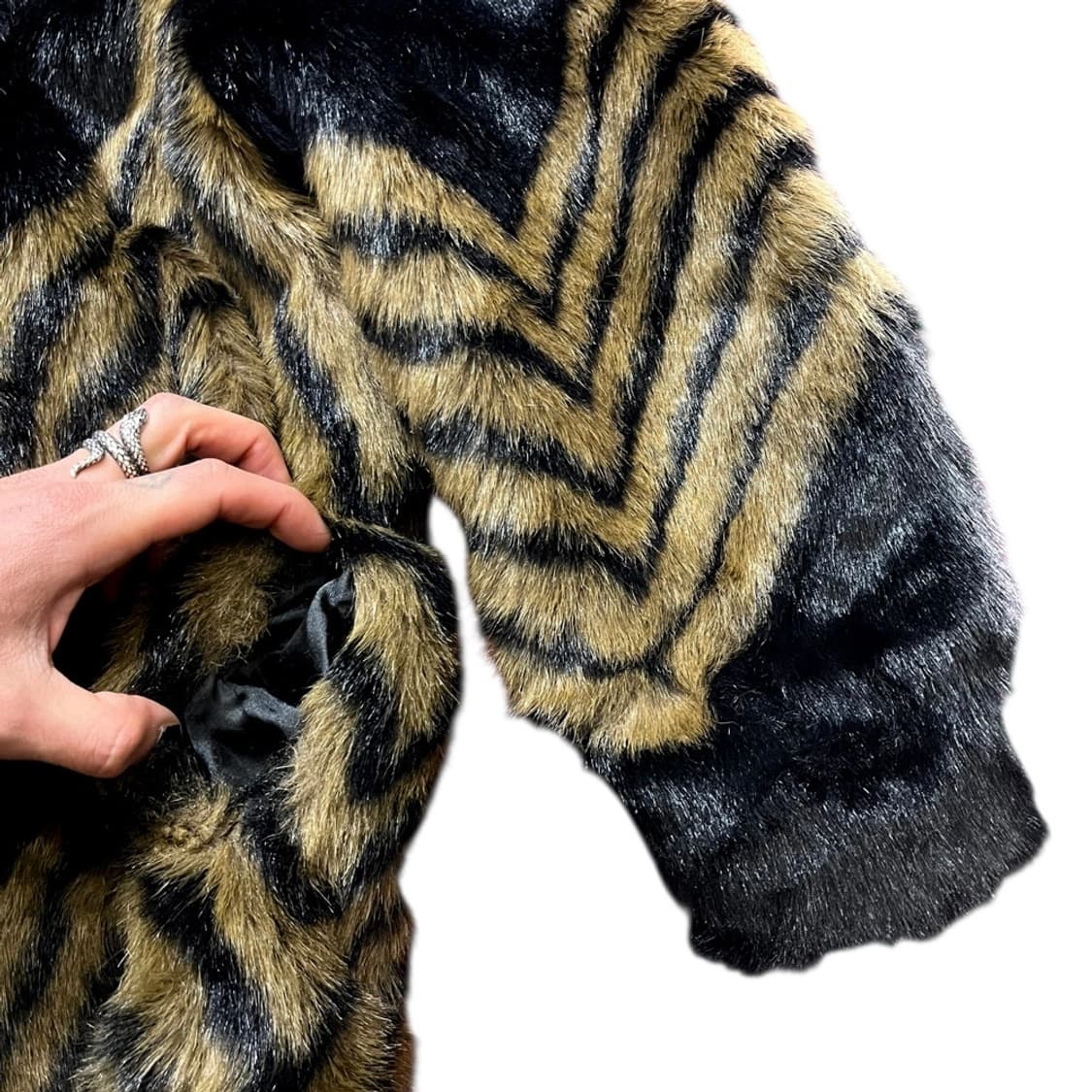 ABSTRACT FUR COAT 상품이미지4