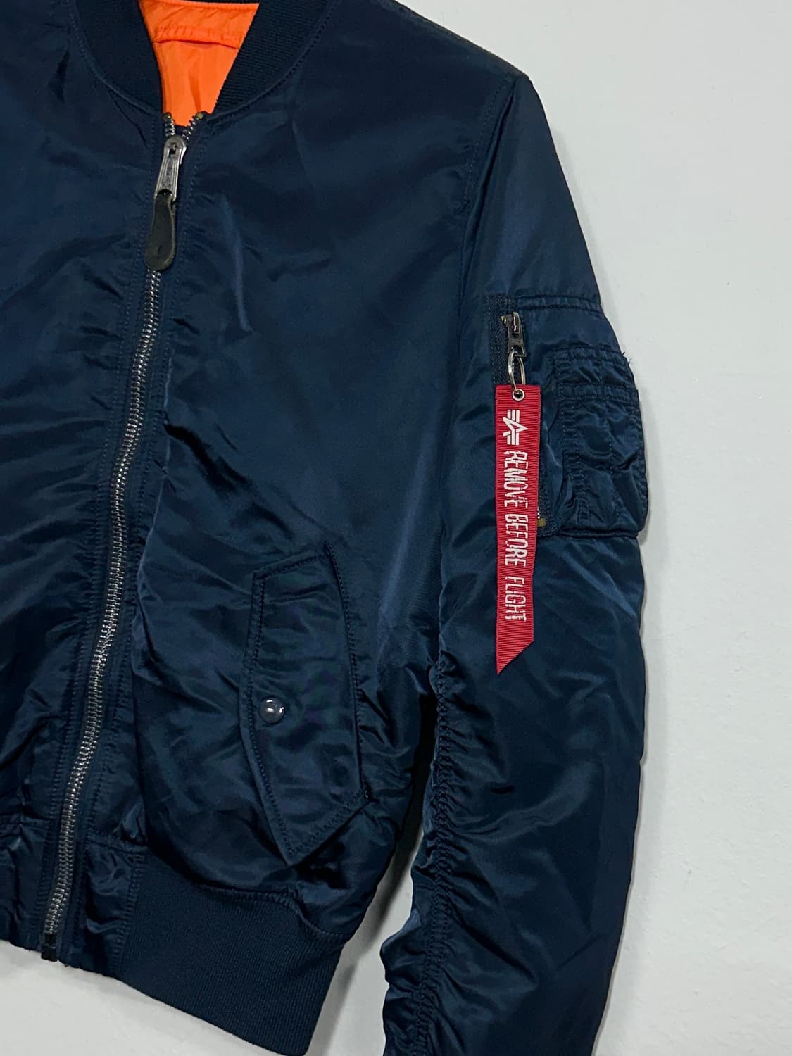 알파인더스트리 ma-1 항공점퍼 M 상품이미지2