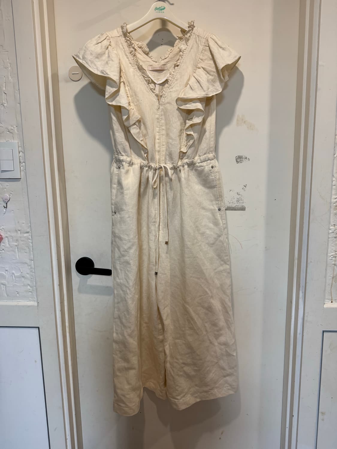 jull log 줄로그 25ss 프릴 점프수트 상품이미지3