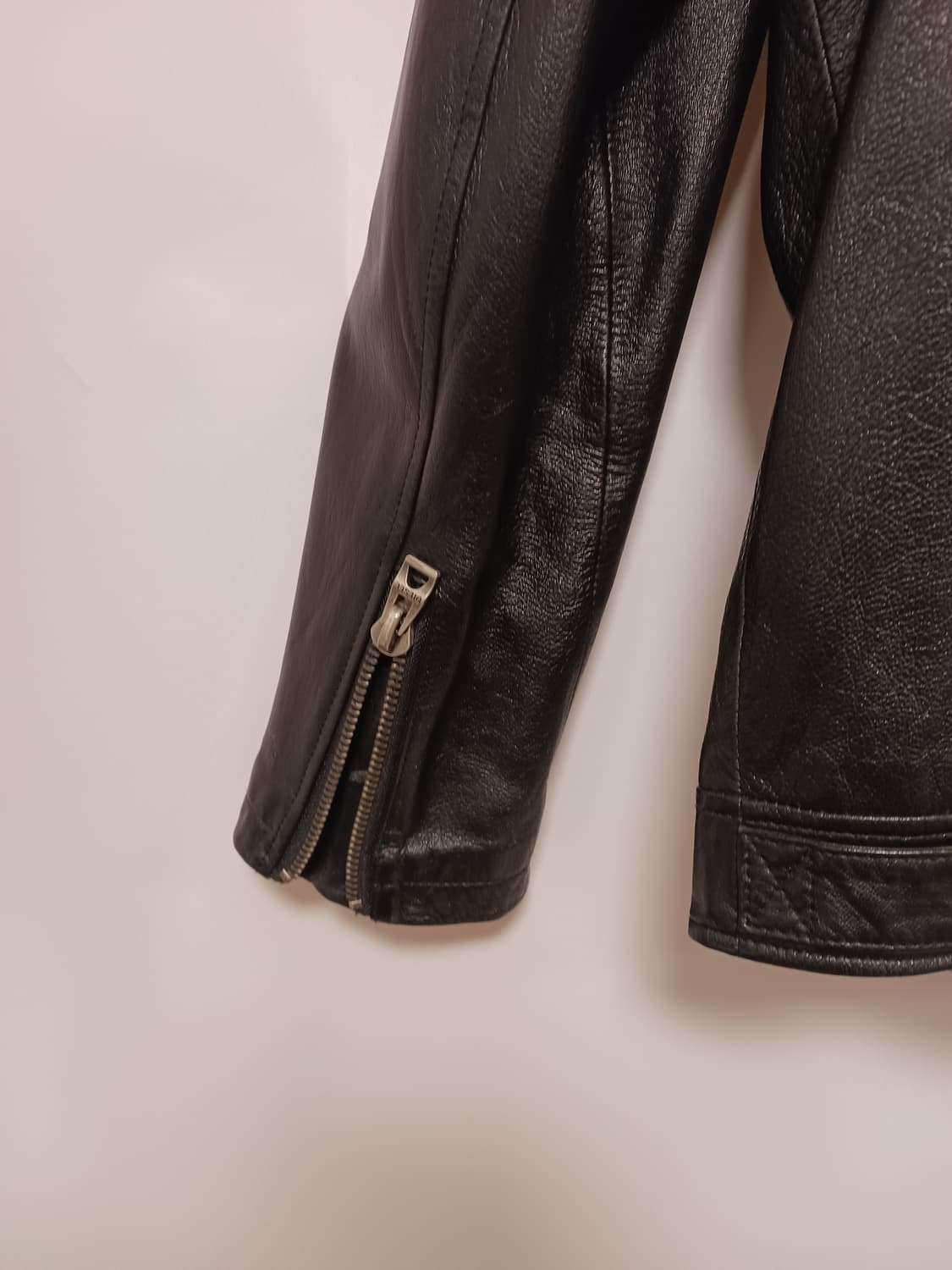 디젤 베라펠레. 레더자켓 상품이미지7