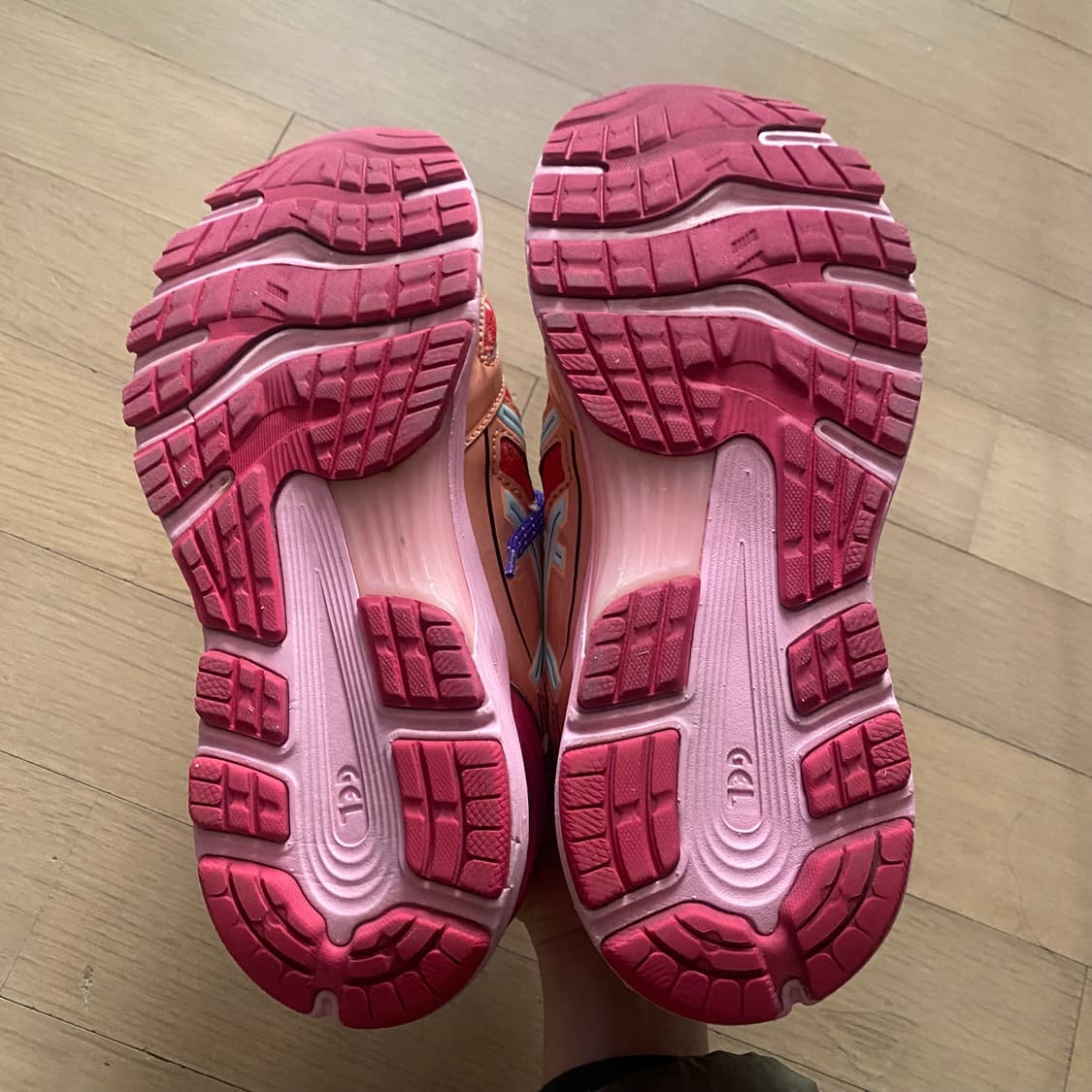 아식스 x 키코 코스타디노브 젤 코리카 상품이미지4