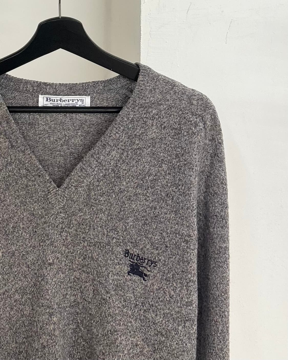버버리 빈티지 그레이 브이넥 울 니트 상품이미지4