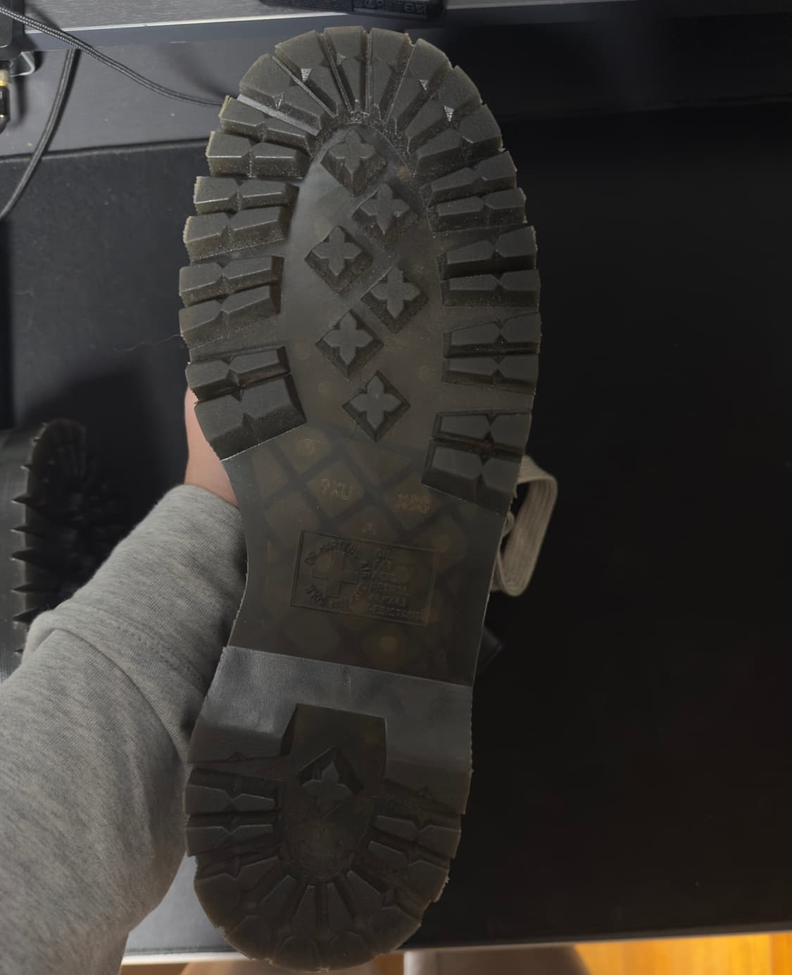 릭오웬스 닥터마틴 1460 상품이미지4