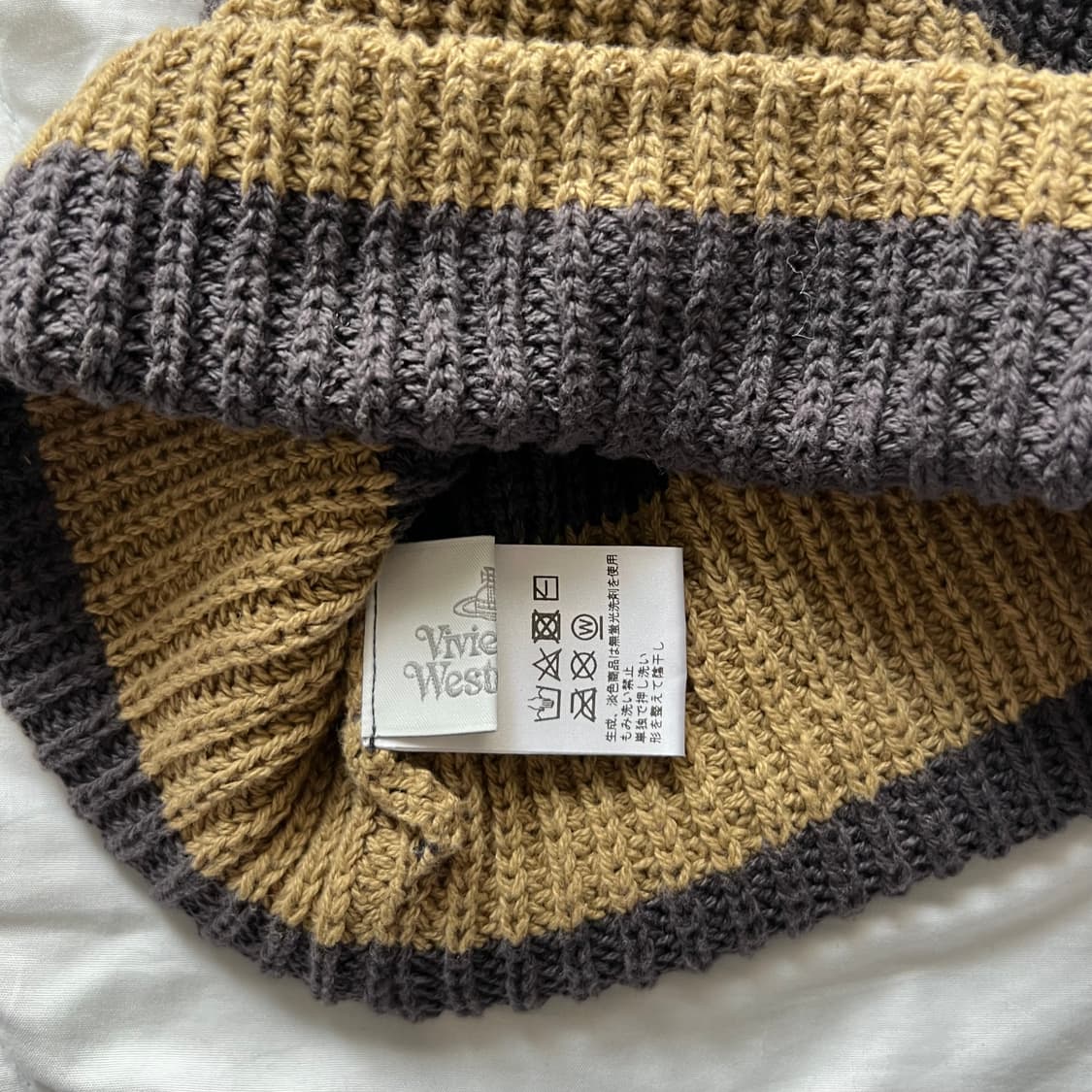 비비안웨스트우드 비니 모자 상품이미지3