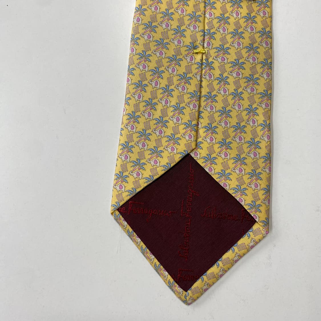 최상급 페레가모(Ferragamo) 명품 정품 넥타이 8.6cm 상품이미지7