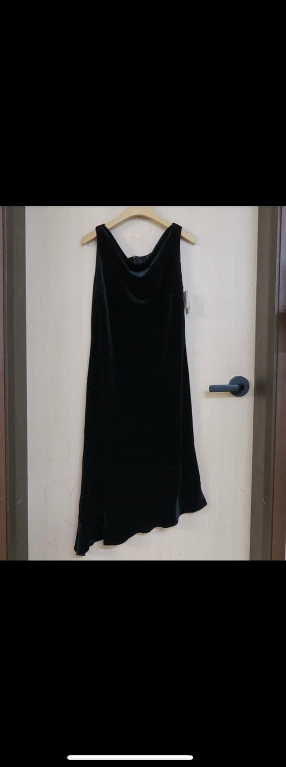 벨벳블랙 언발란스 원피스 상품이미지1