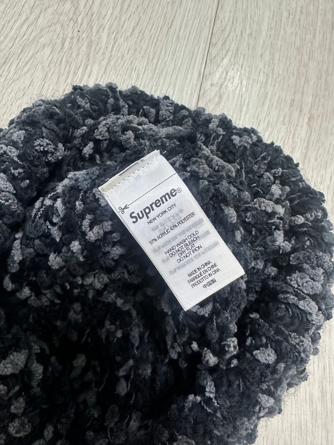 슈프림 쉐닐 비니 블랙 상품이미지3