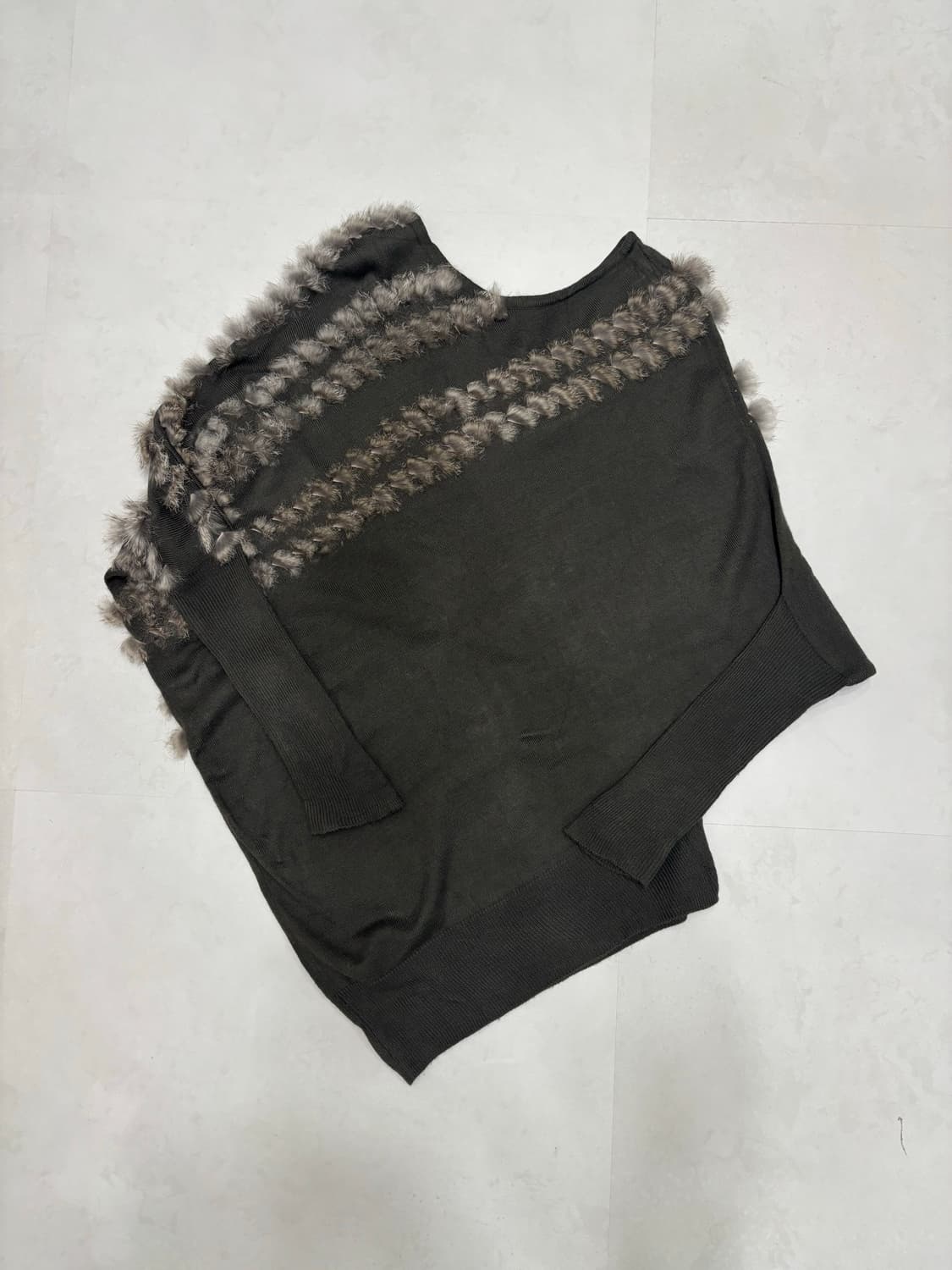 FUR STRUCTURED KNIT 상품이미지4