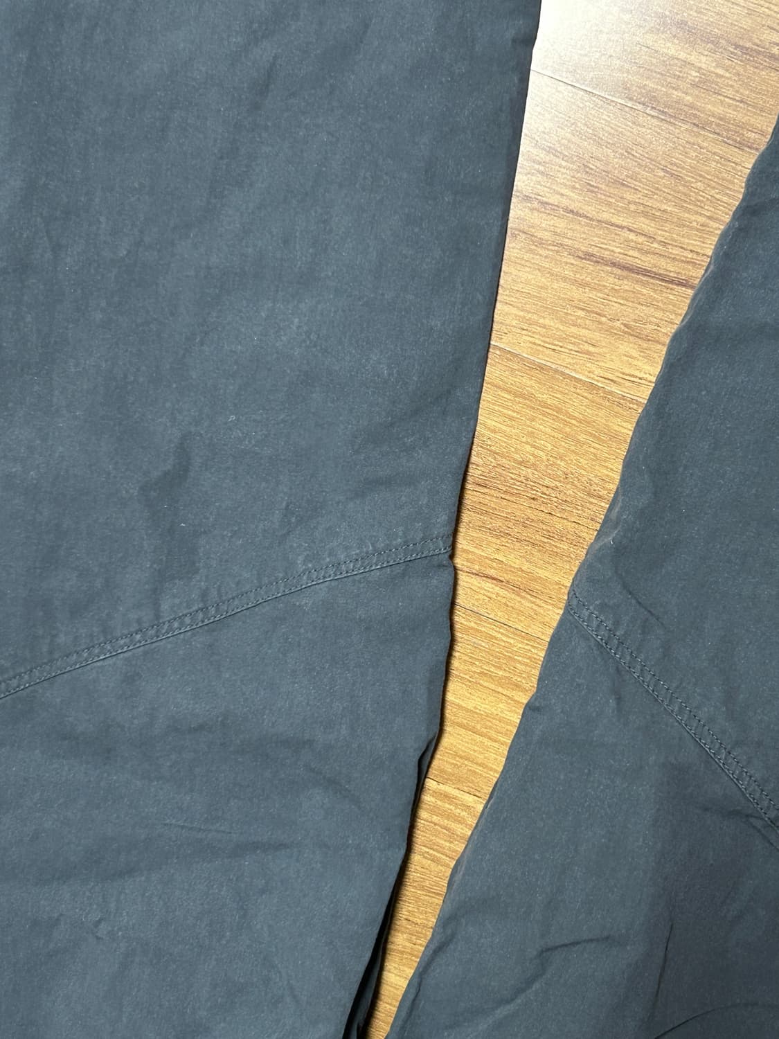 코이세이오 커브 핀턱 팬츠 블루 그레이 1 상품이미지5