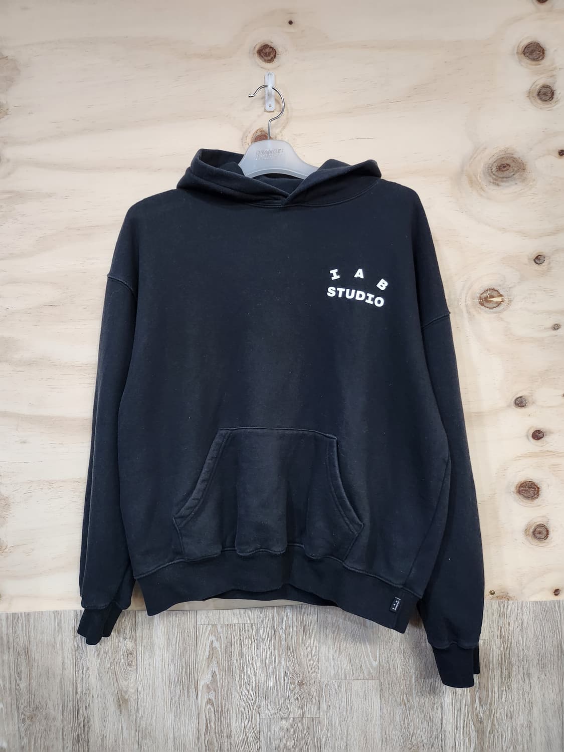 845) 아이앱스튜디오 IAB STUDIO 후드티 상품이미지1