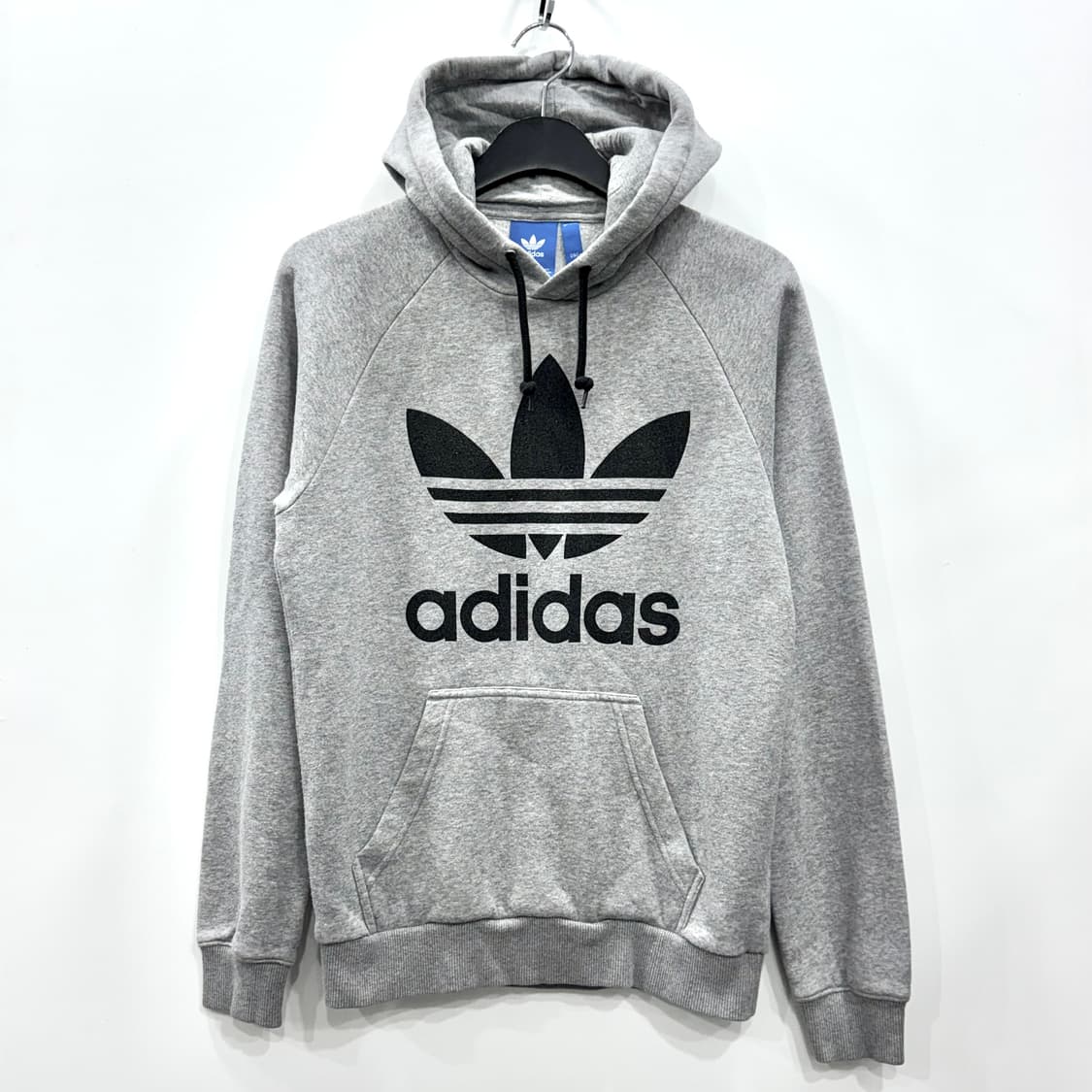 아디다스 회색 후드티 트레포일 로고 상품이미지1