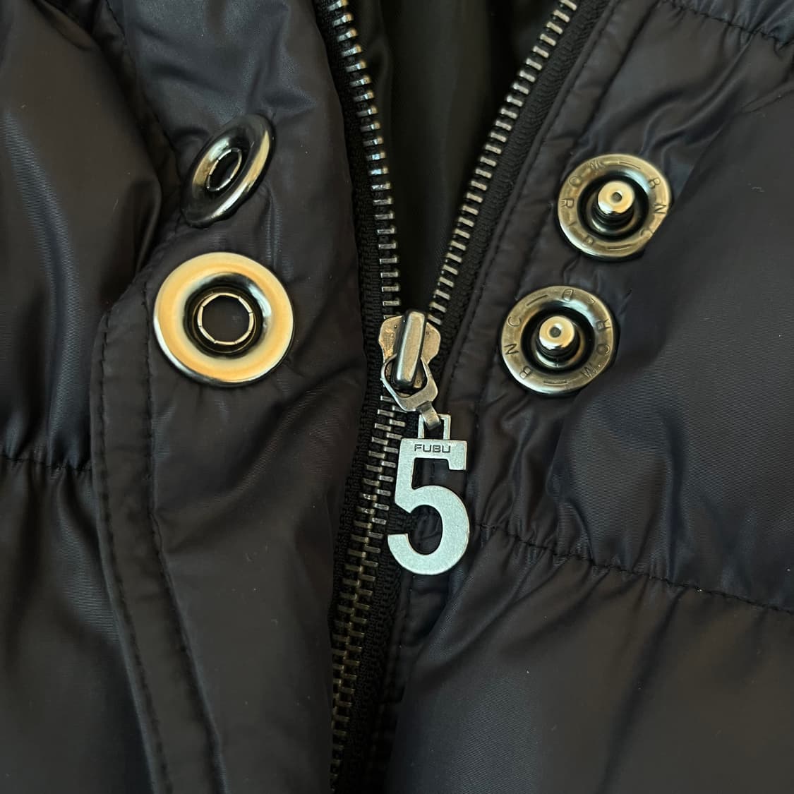 Fubu ⭒ vintage fur padding 상품이미지5