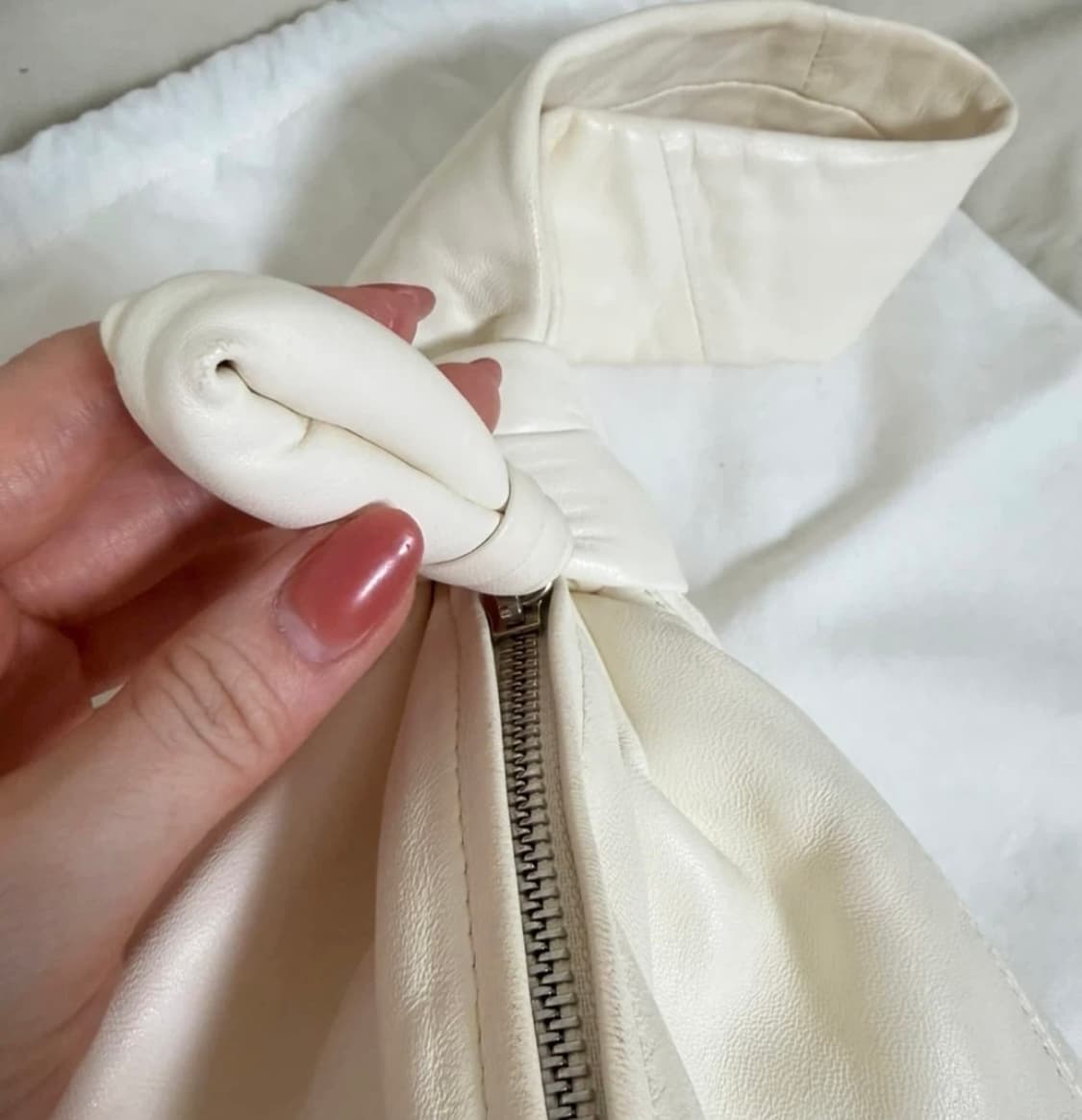 르메르 펄스 볼백 아이보리 상품이미지6