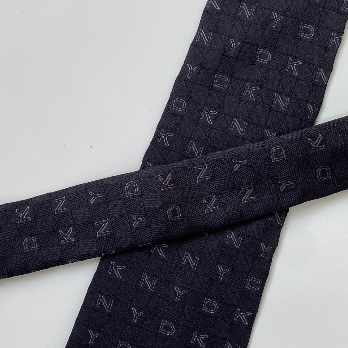DKNY 명품 정품 블랙 넥타이 상품이미지4