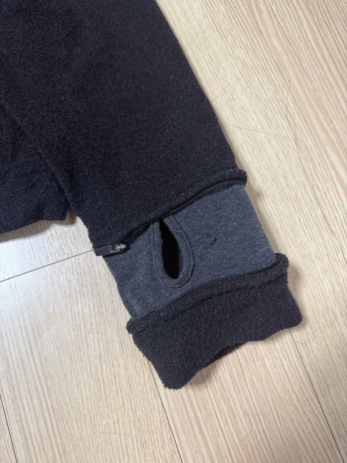 산산기어 카파스 니트집업 블랙 상품이미지3