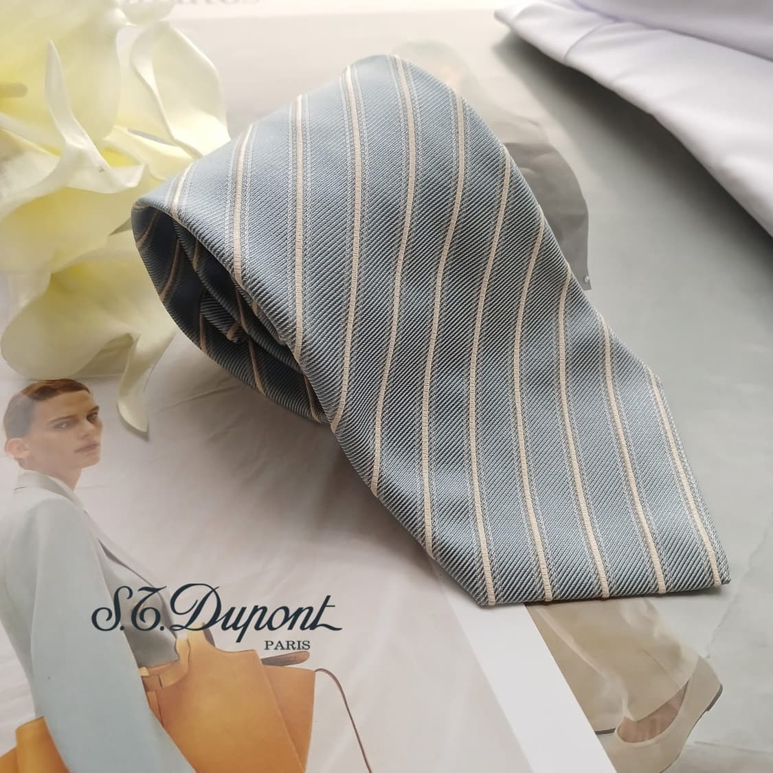 에스 티 듀퐁 실크 스트라이프 넥타이 9.1cm A등급 A18609
 상품이미지1