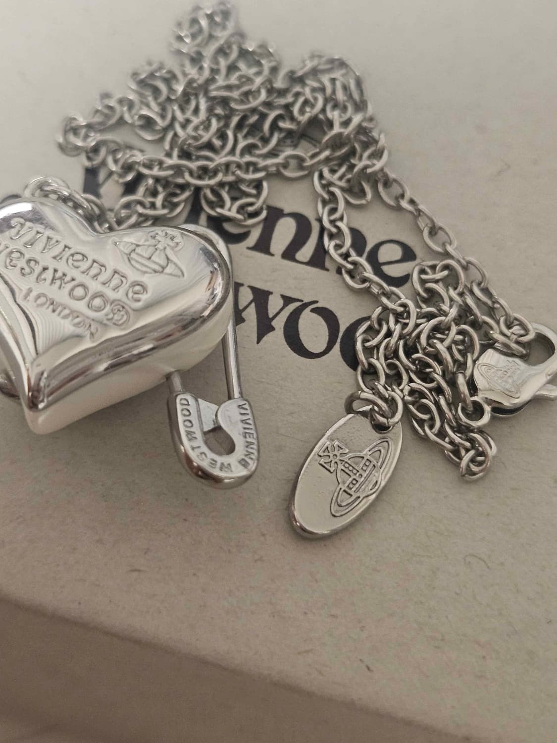 Vivienne Westwood heart necklace 상품이미지2