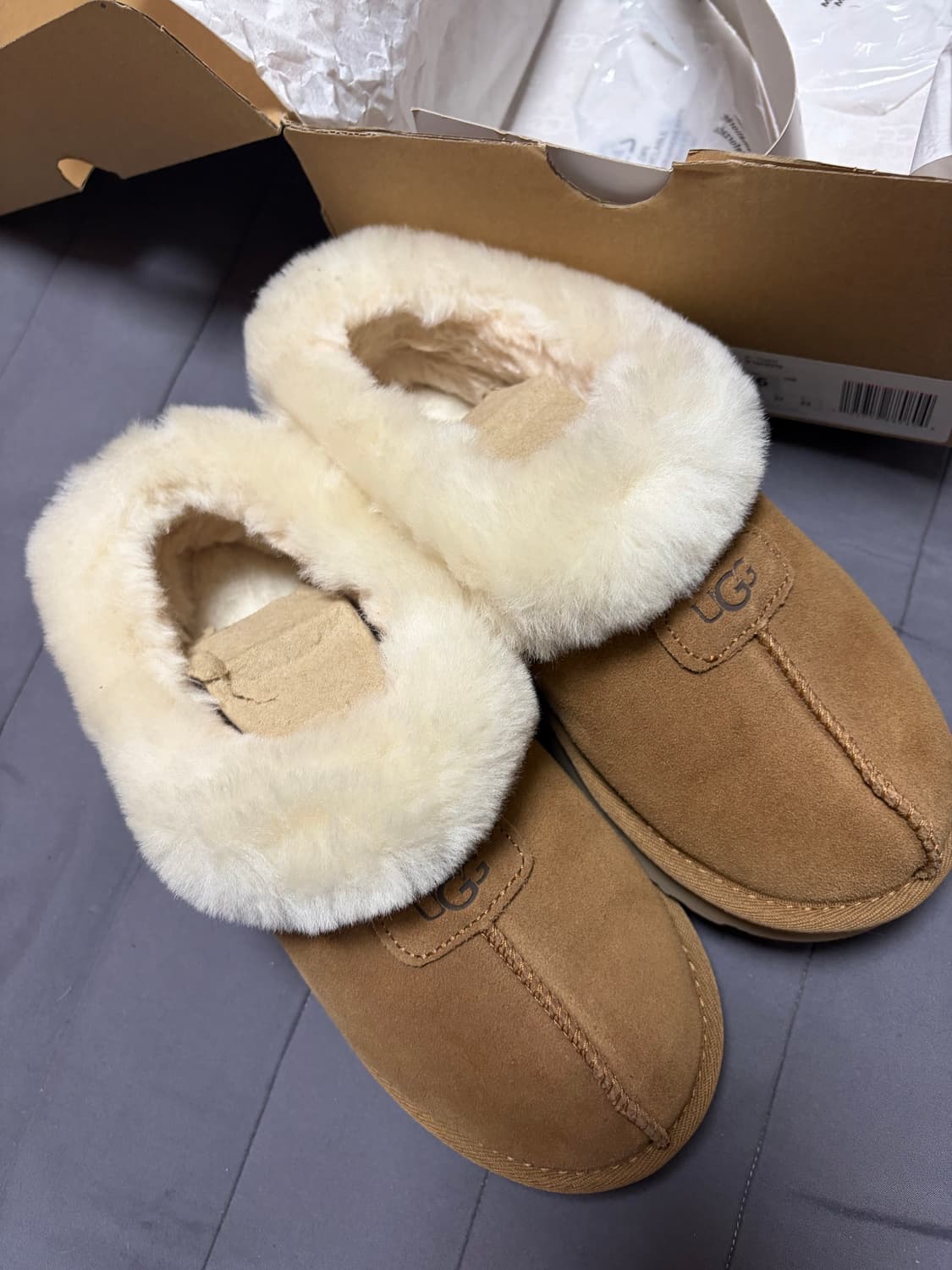 어그 W TAZZETTE 슬리퍼 US6 (230) 상품이미지1