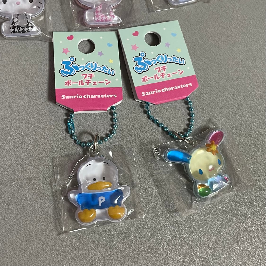 헬로키티 페클 우사하나 봉봉드롭 키링 상품이미지3