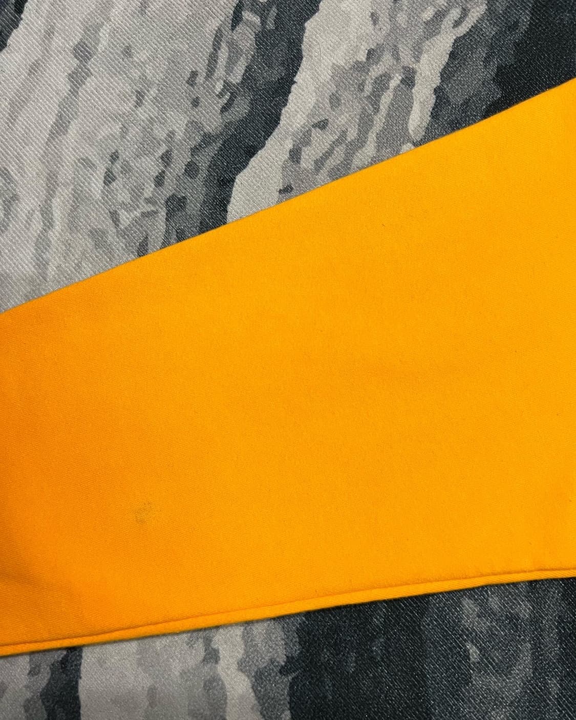 RETIRED TO STUD SWEATSHIRT 상품이미지6