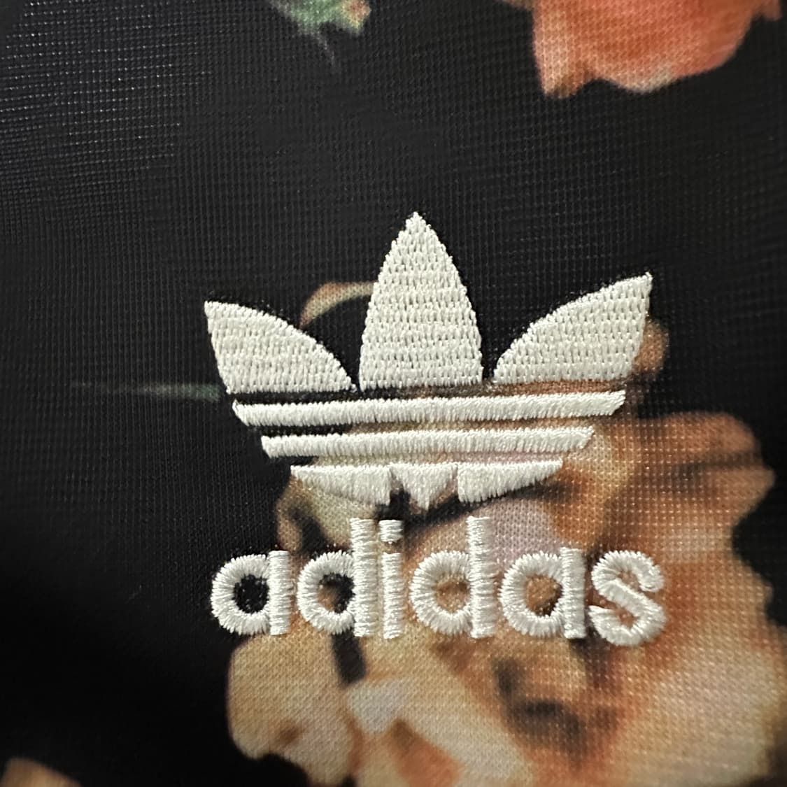 ADIDAS originals zipup jacket 상품이미지3