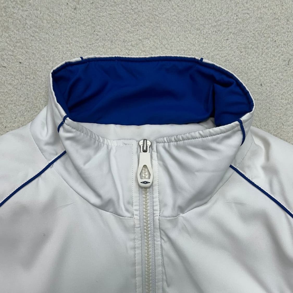 엄브로 올드스쿨 UK SPIRITS 패딩 화이트 105 상품이미지4