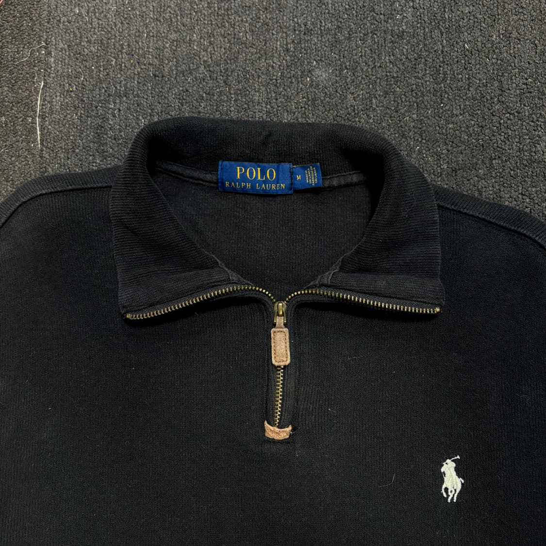 폴로 블랙 반집업 신형 니트 M 상품이미지5