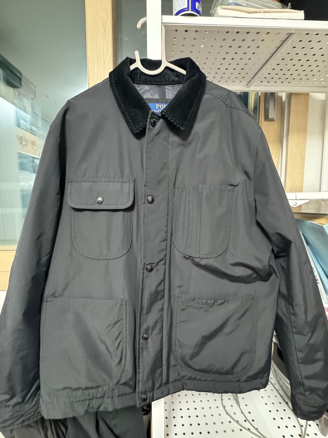 폴로 랄프로렌 엘스던 다운 유틸리티 재킷 블랙 판매합니다 상품이미지3