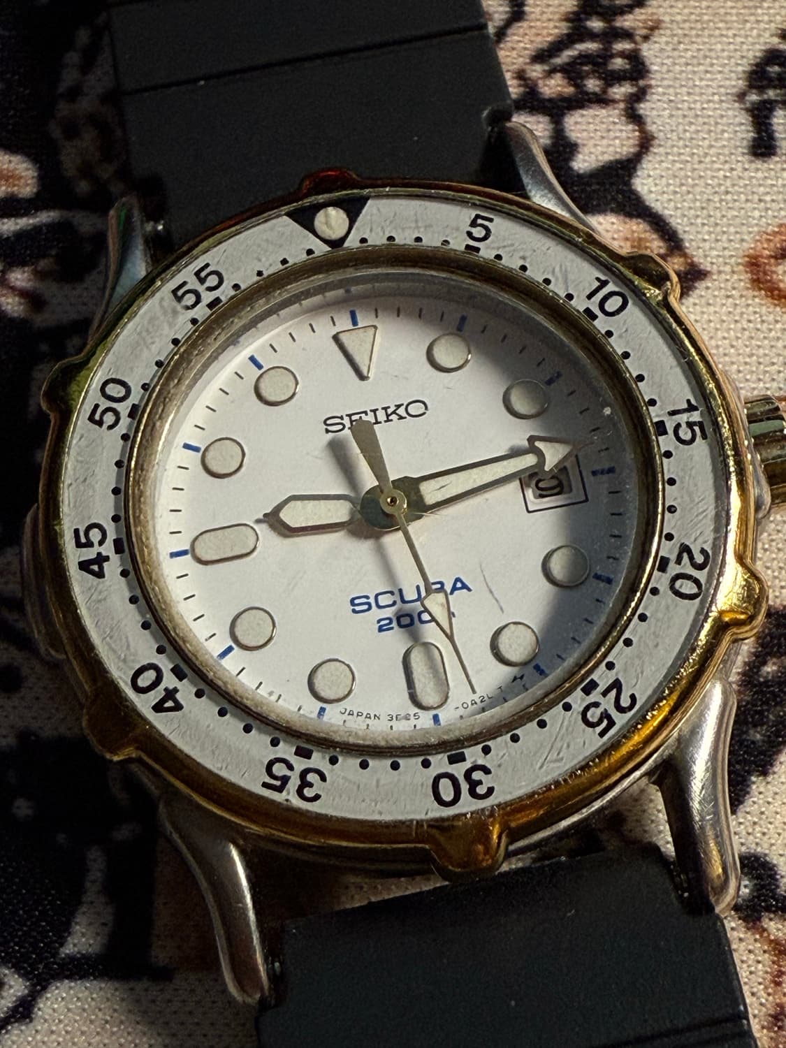 Seiko 빈티지 쿼츠 다이버 여성 시계 상품이미지2