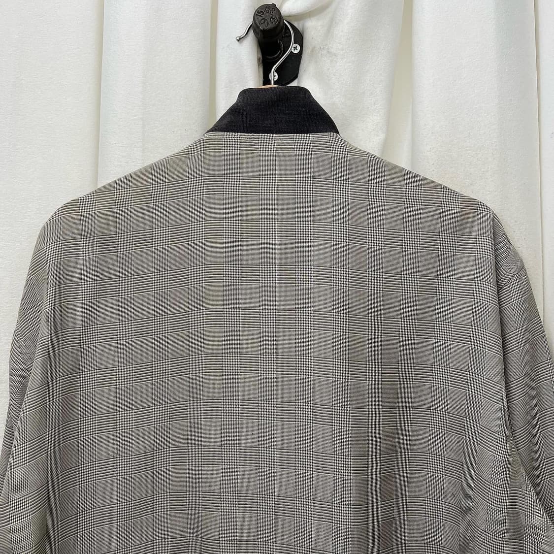 입생로랑 챠콜 체크 블루종 폴리에스터 자켓 상품이미지5