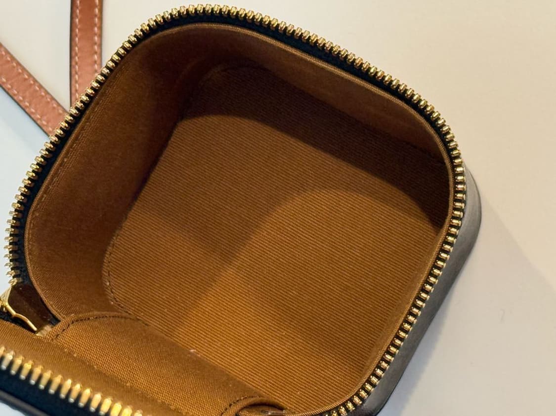 셀린느 트리오페 베니티 상품이미지5