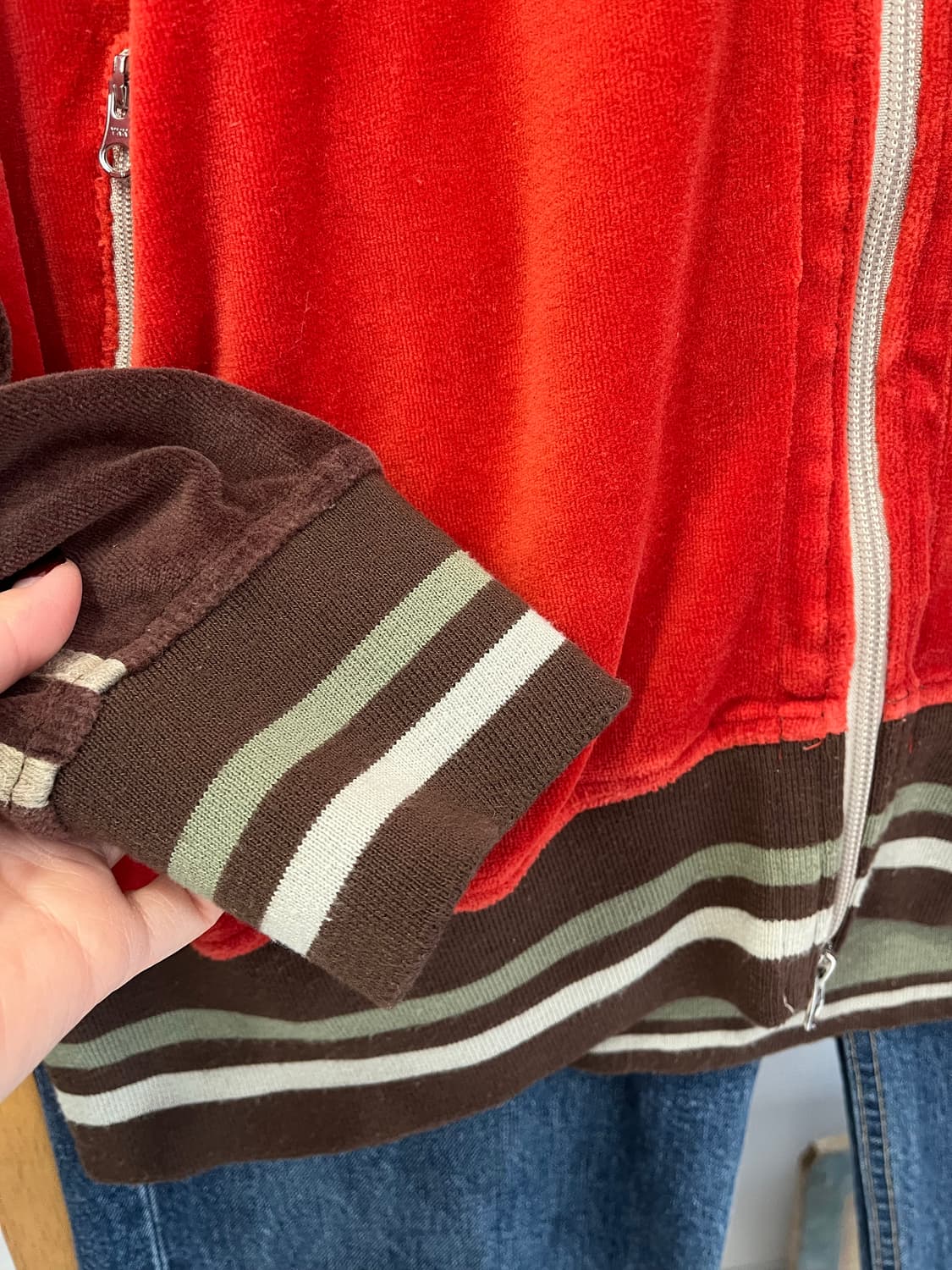 벨벳 트랙 자켓 브라운/레드 상품이미지4