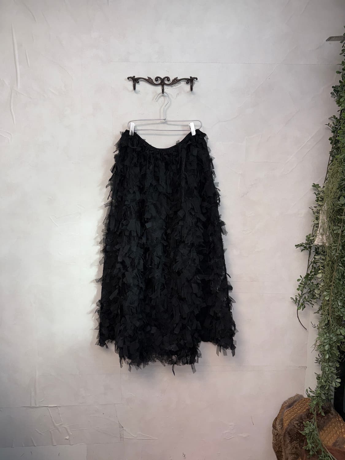 Black grunge ruffle lace layered maxi sk 상품이미지1
