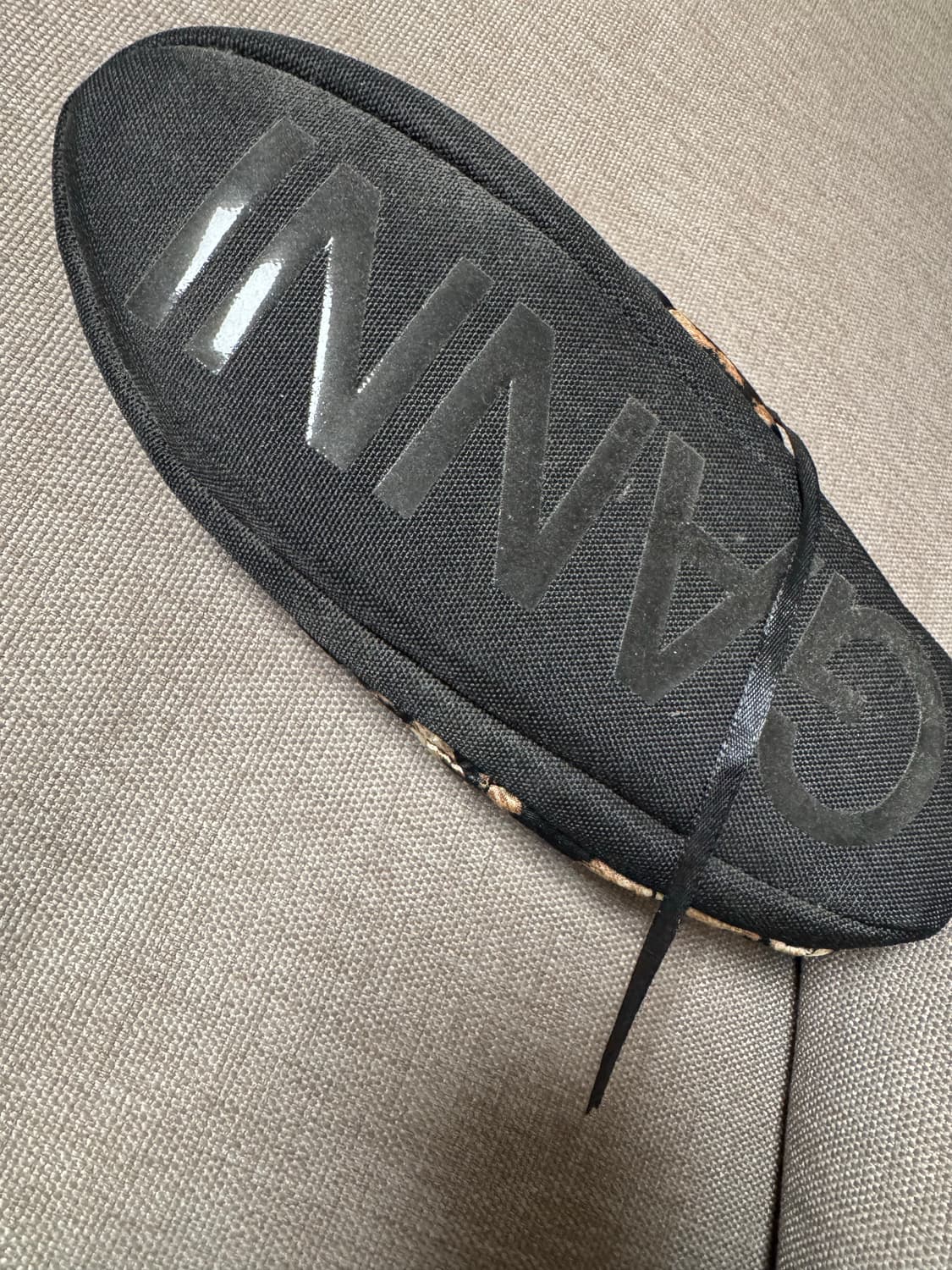 [미착용/37] GANNI 가니 가내화 새틴 슬리퍼 상품이미지3