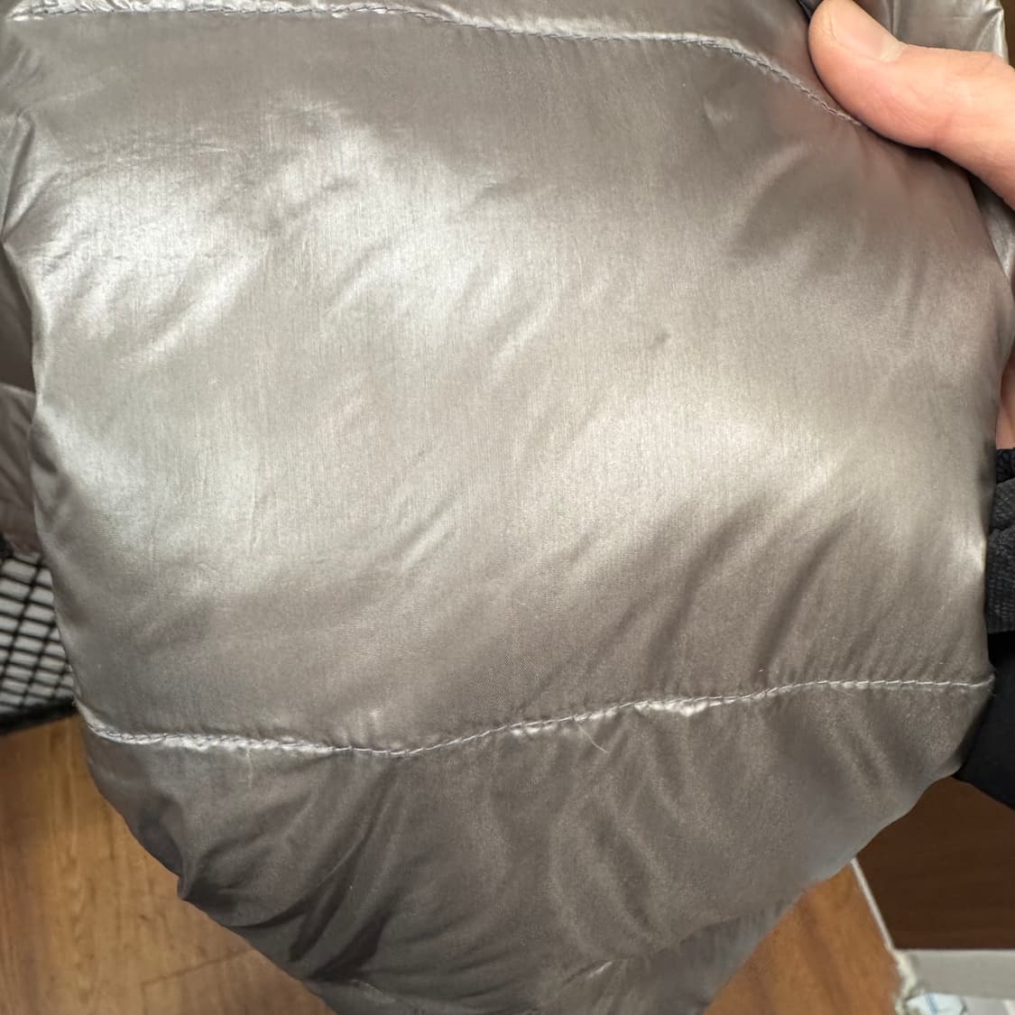 00s 챔피온 메탈릭 다운 패딩 자켓 전면 레이싱 패치 포인트 실버 상품이미지9