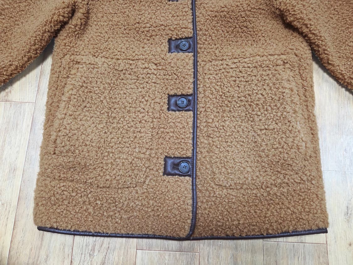 엔오르(EN OR) 오버핏 시어링 퍼코트 프리사이즈 상품이미지7